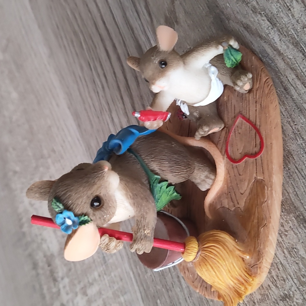 Charming tails "You can't wash away my love" figurine